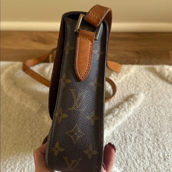 Louis Vuitton Vintage Monogram Saint Cloud GM - Picture 6 of 17